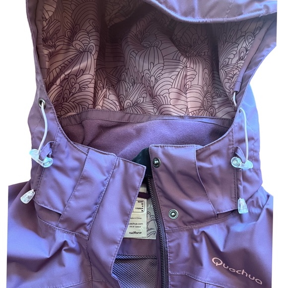 Rain jacket very good condition ! - Picture 6 of 12